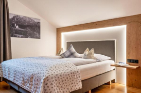 Zunerhof Studio Fenn Renon